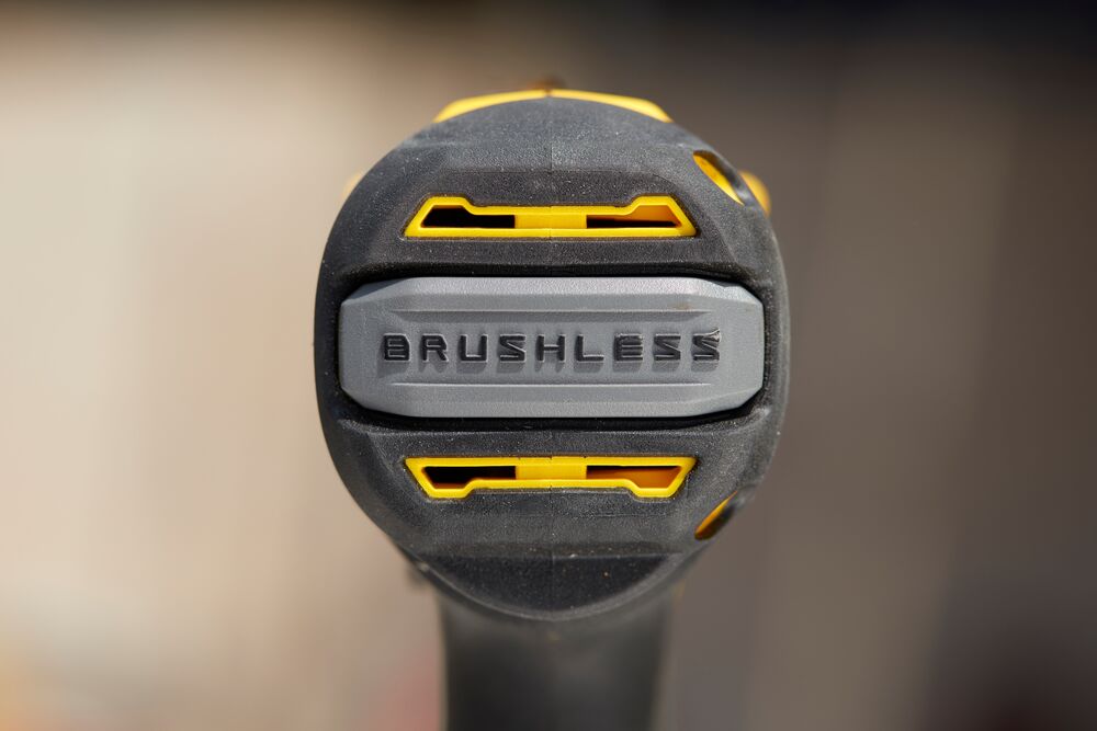 18V/2x4Ah FATMAX Akku-Schlagbohrschrauber (STANLEY SFMCD715M2K-QW)