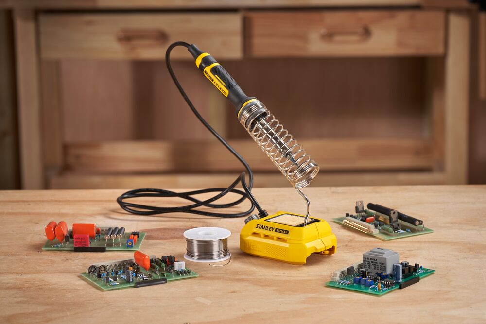 18V Akku-Lötkolben, ohne Akku und Ladegerät (STANLEY SFMCE040B-XJ)