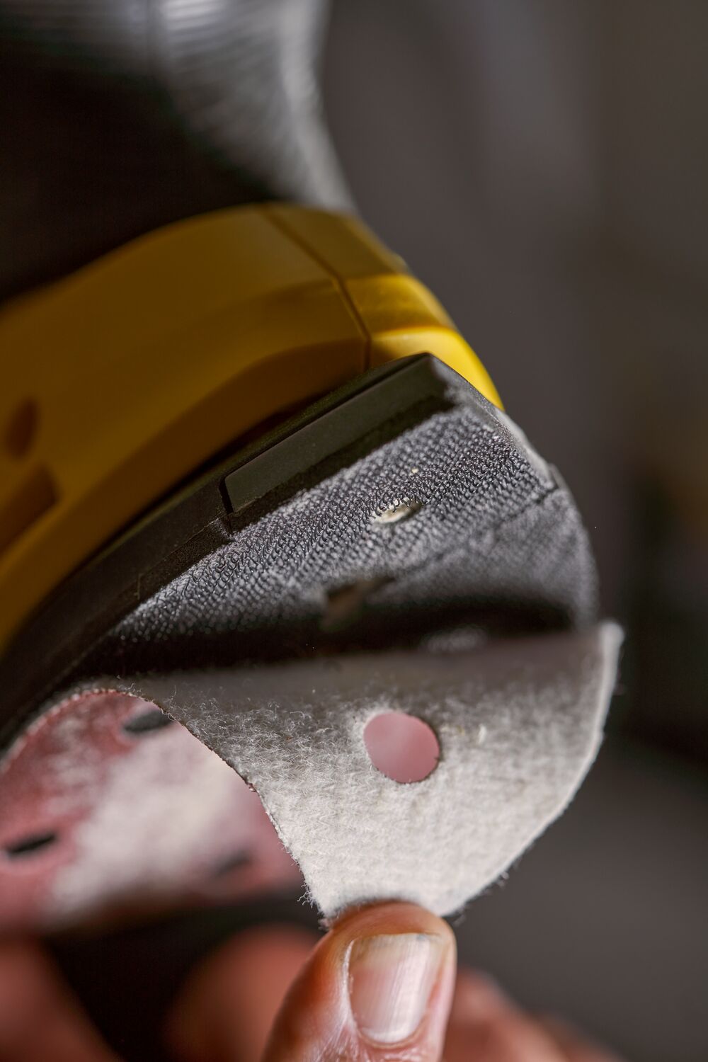 18V Akku-Schwingschleifer, ohne Akku und Ladegerät (STANLEY SFMCW221B-XJ)