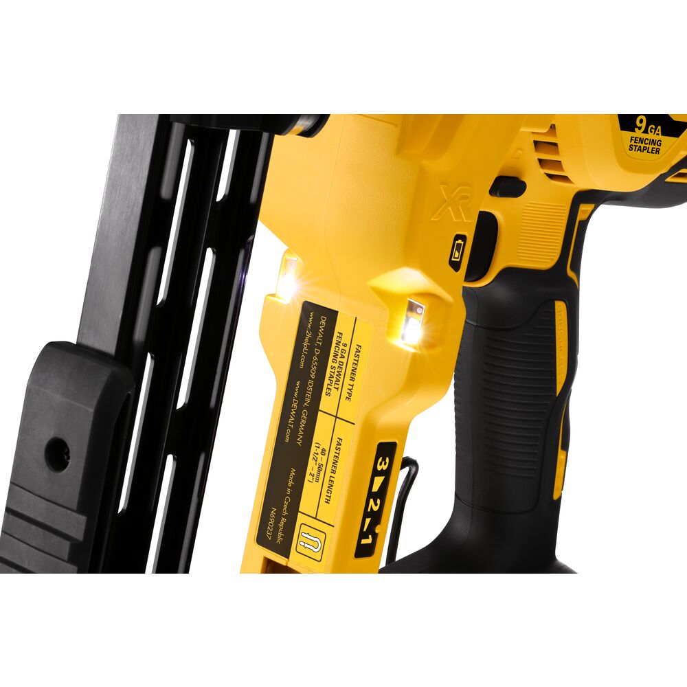 18V/2x5Ah XR Akku-Nagel- & Klammergeräte, Zauntacker (DeWALT DCFS950P2-QW)