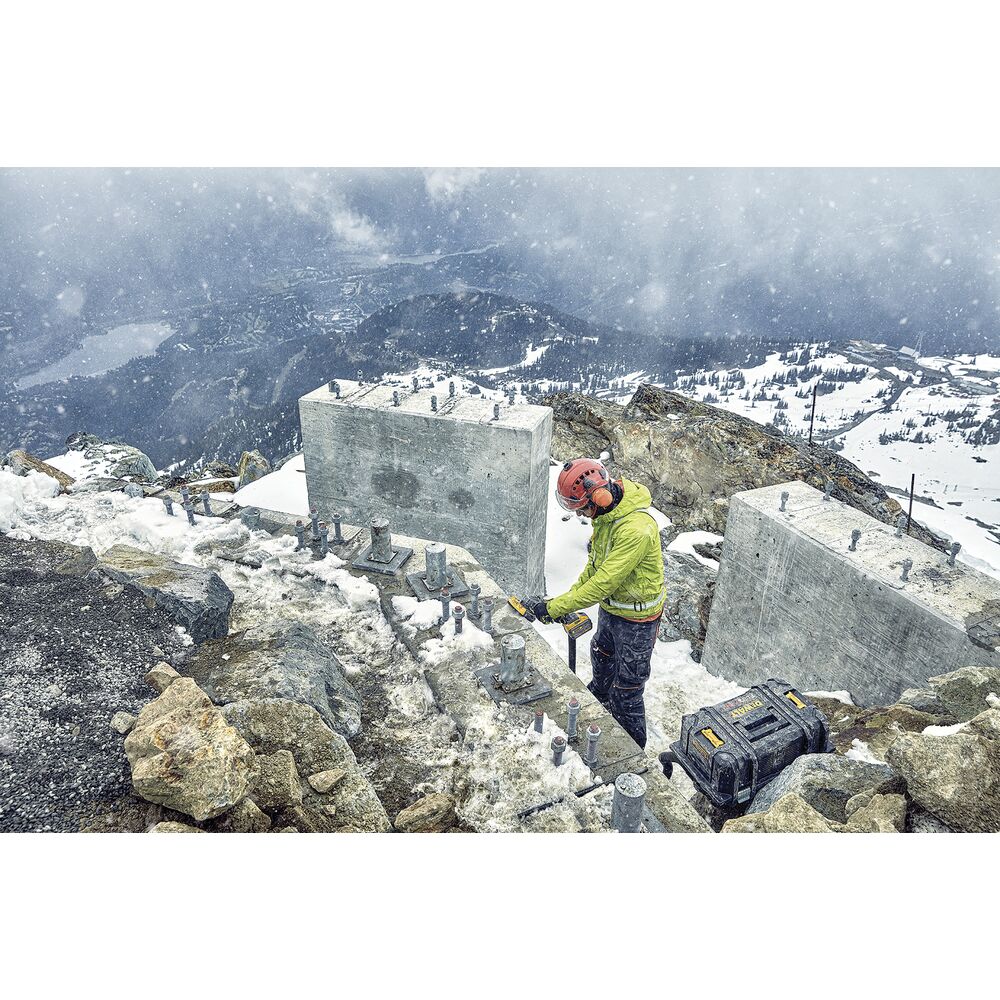 18V/2x6Ah Akku-Winkelschleifer 125mm (bürstenlos) (DeWALT DCG418T2-QW)