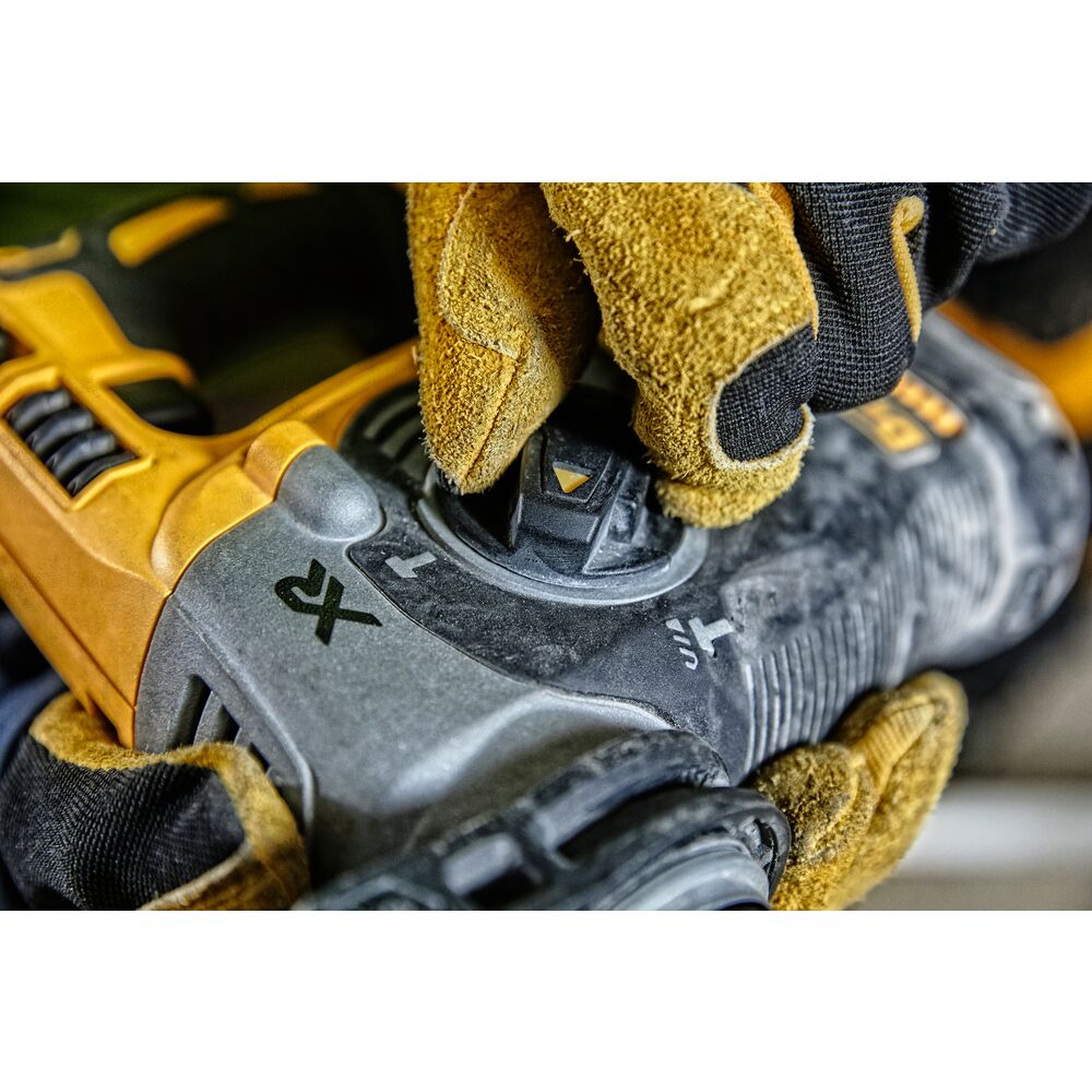 18V/5Ah SDS-plus Akku-Kombihammer 24mm (bürstenlos), 2,1J, SSBF (DeWALT DCH274P2T-QW)