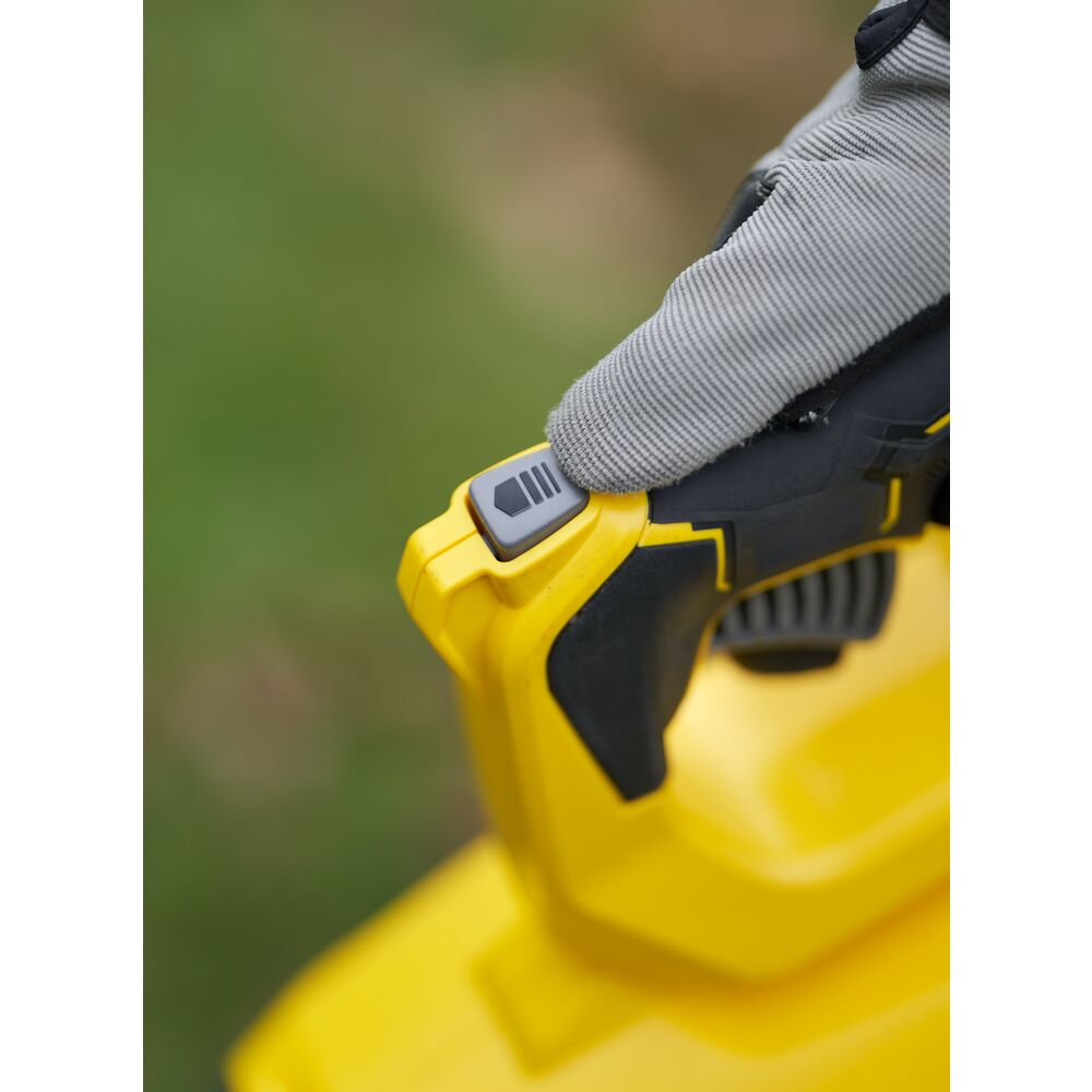 18V FATMAX Akku-Gebläse, Laubbläser (V20) (STANLEY SFMCBL7M1-QW)