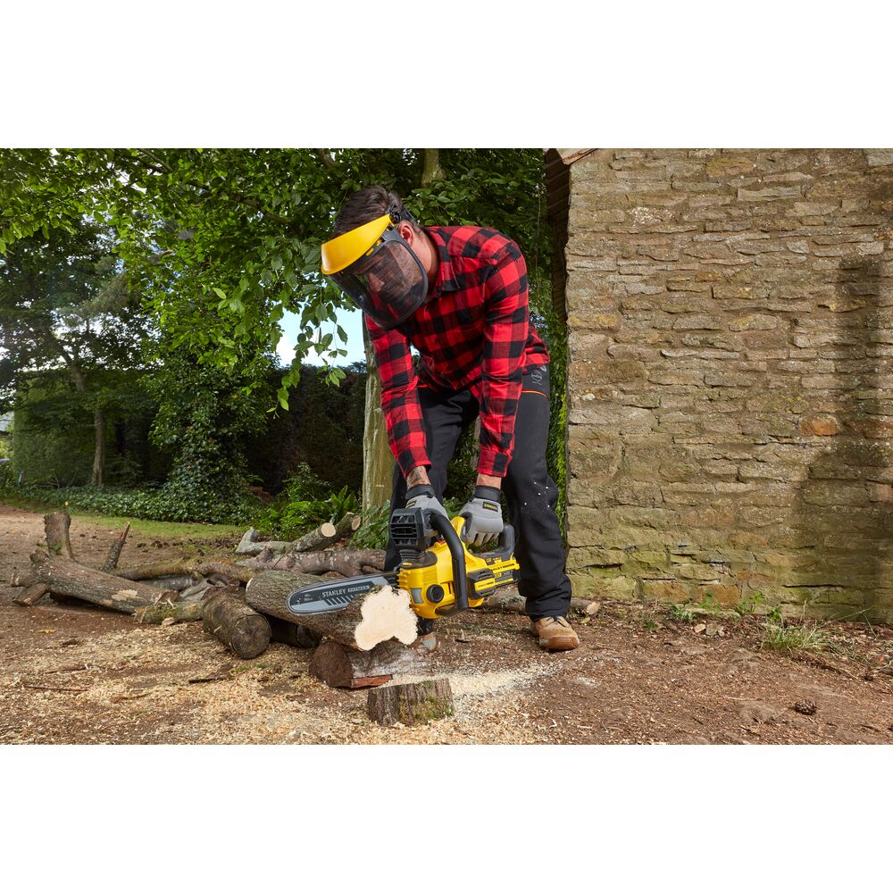 18V/4.0Ah FatMax Akku-Kettensäge 30cm (STANLEY SFMCCS630M1-QW)